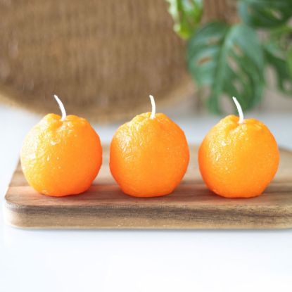 Picture of Set of 3 Orange Shaped Candles